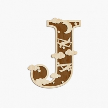 Drewniana litera, J z samolotem, 33 cm