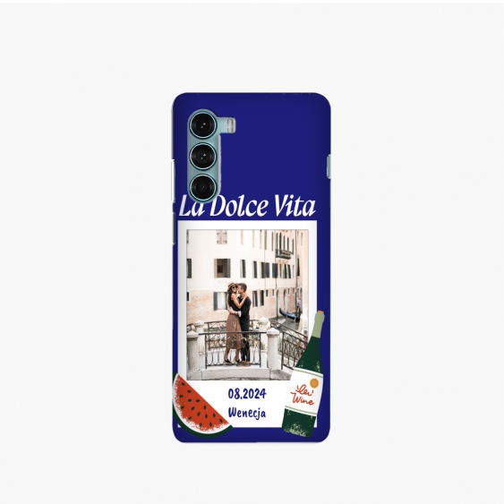 Etui na telefon, Italia